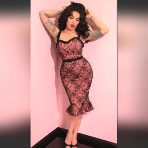 Vixen by Micheline Pitt Peach Blush Pink & Black Lace flutter pencil SKIRT small